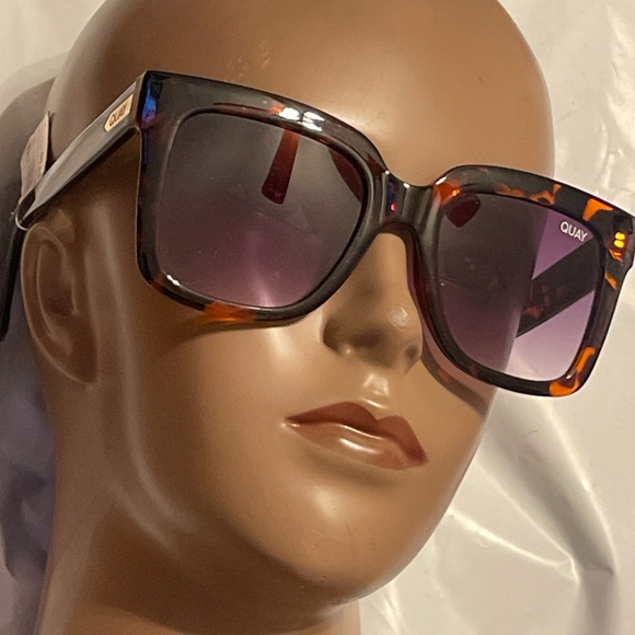 New Quay ICY Sunglasses Icy 125 - Picture 2 of 12